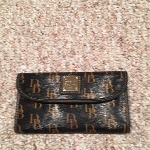 Dooney Bourne Wallet